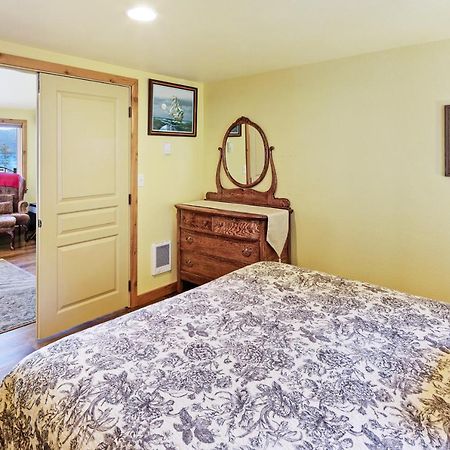 Obstruction Pass Cottage Olga Екстер'єр фото