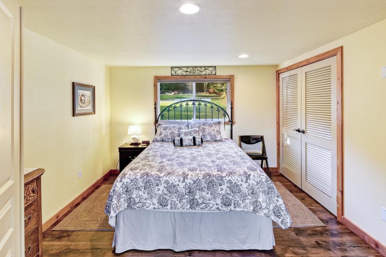 Obstruction Pass Cottage Olga Екстер'єр фото