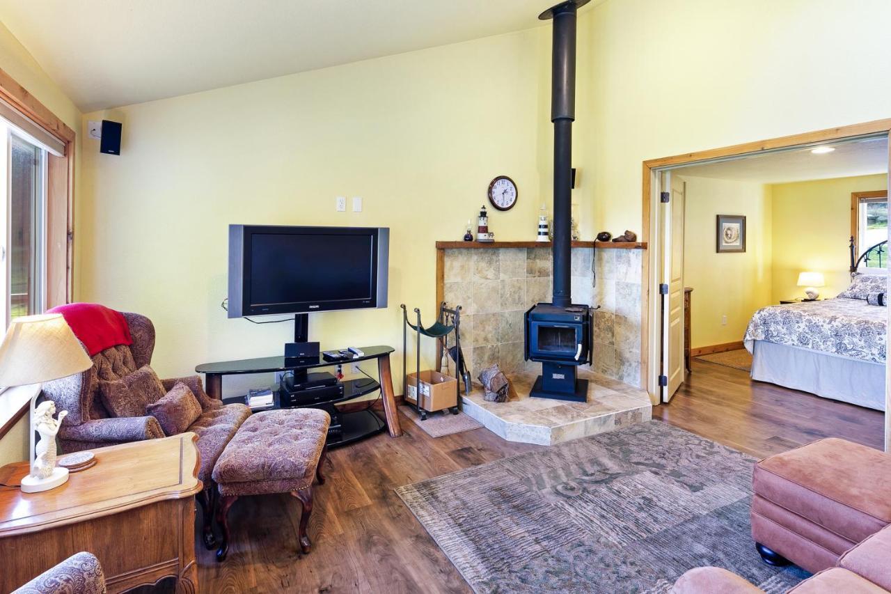Obstruction Pass Cottage Olga Екстер'єр фото